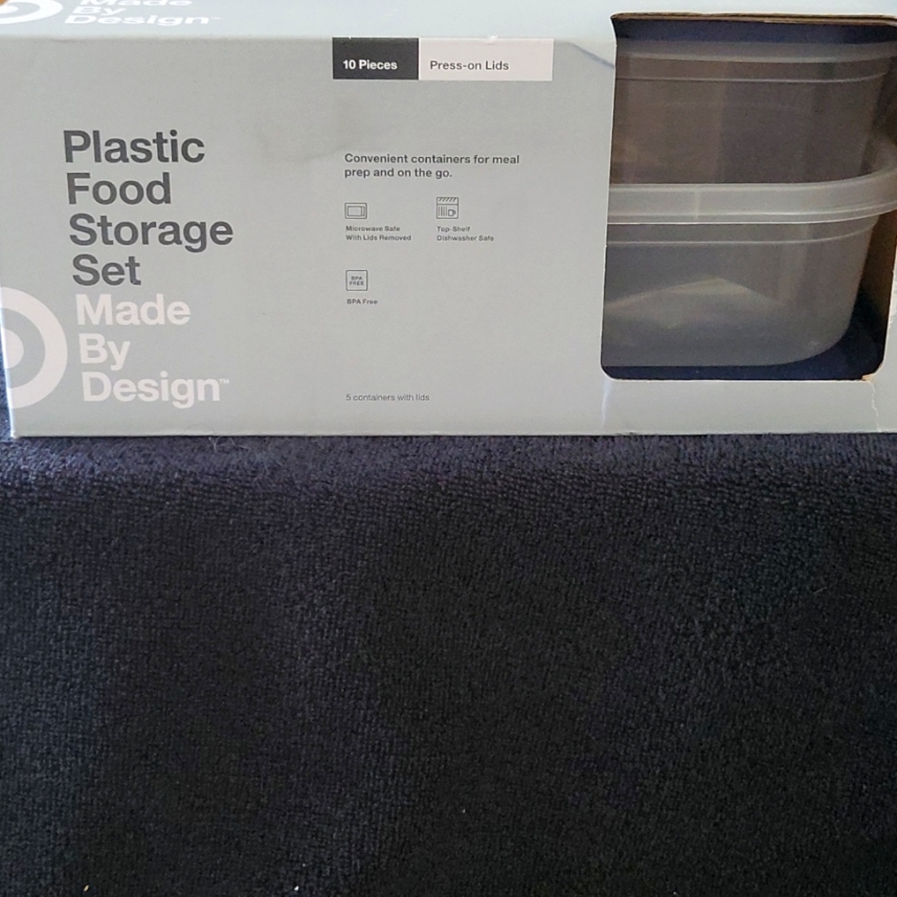 COPY - 10 piece plastic food storage set